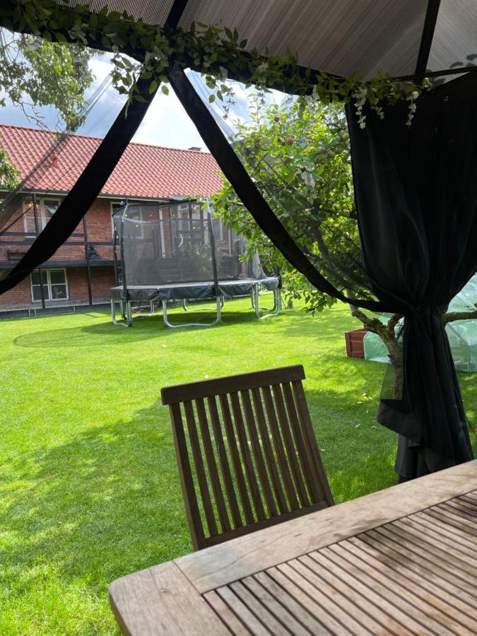 Unik Bnb Midt I Byen Herning Kültér fotó